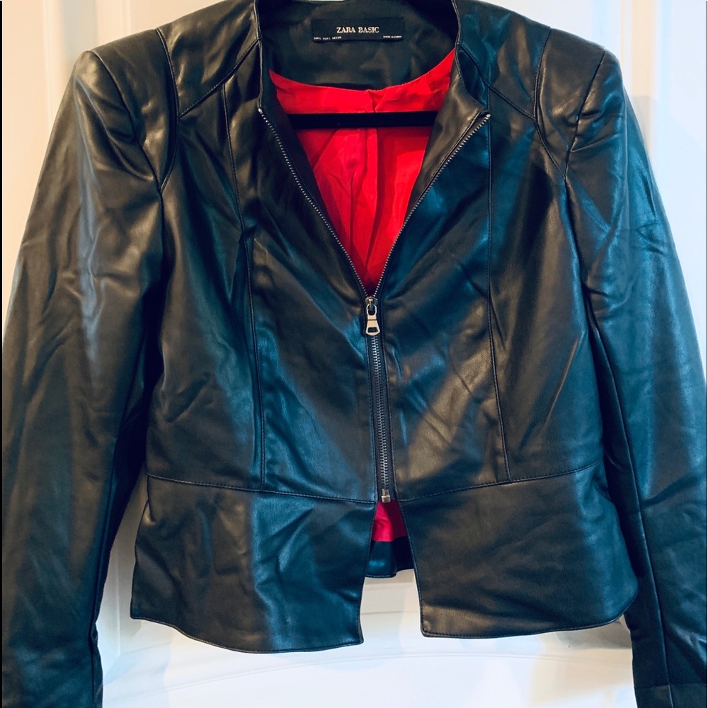ZARA leather jacket vintage 80’s inspired.